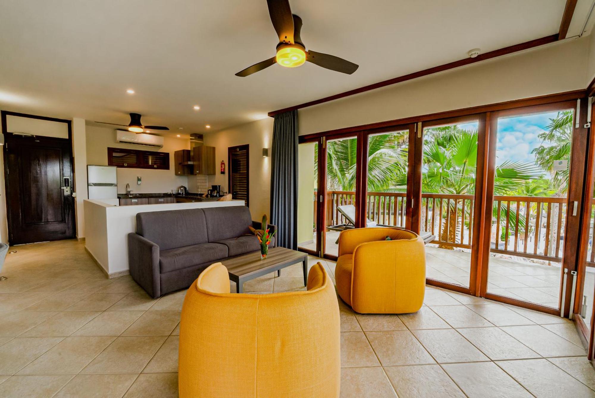 Lionsdive Beach Resort Curacao Extérieur photo